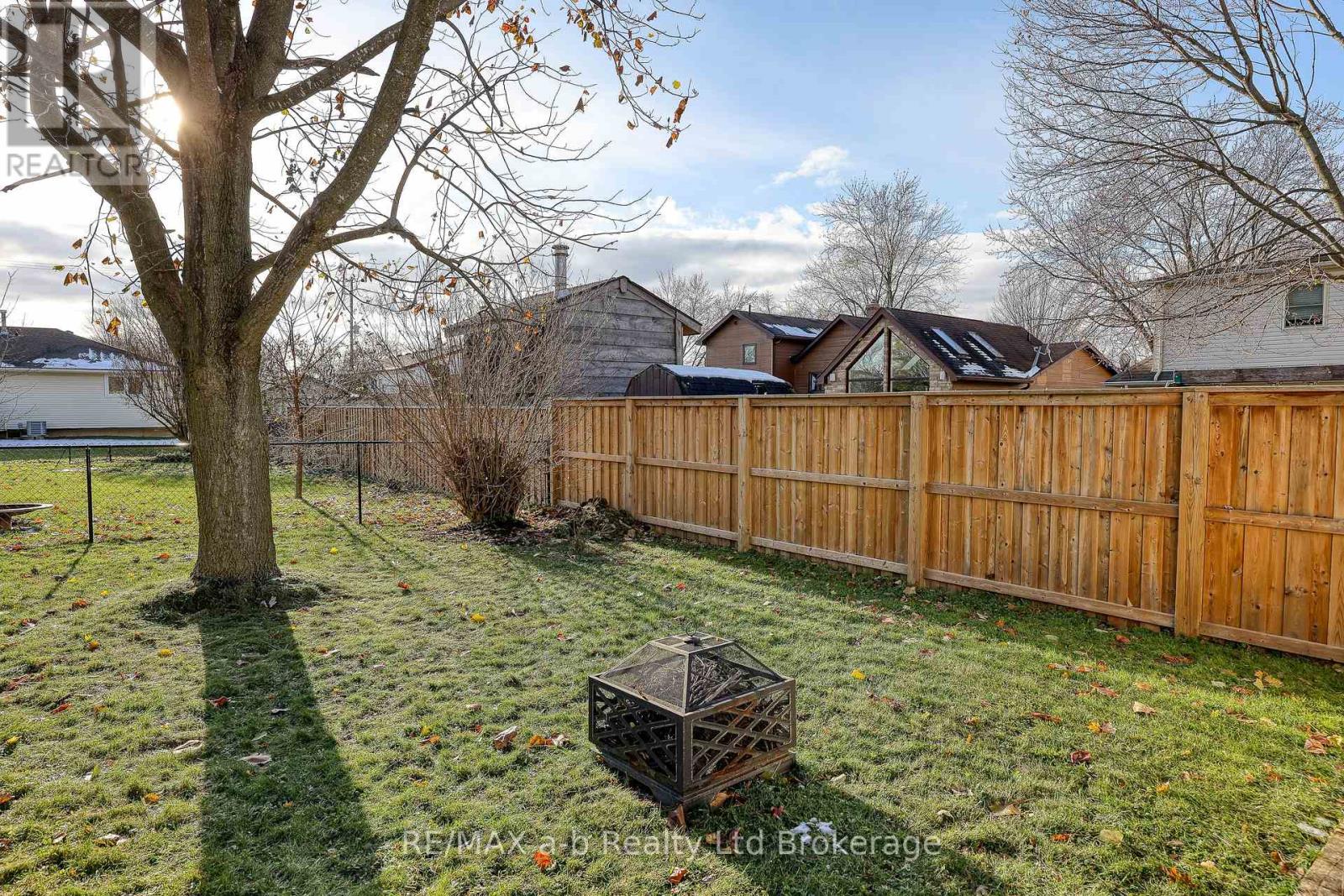 249 Arris Crescent, West Perth, Ontario  N0K 1N0 - Photo 34 - X12921734