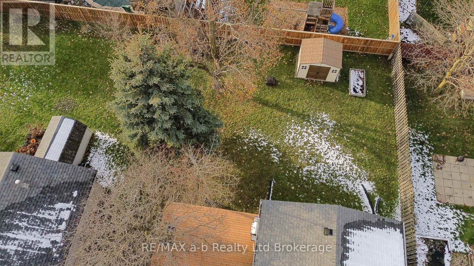 249 Arris Crescent, West Perth, Ontario  N0K 1N0 - Photo 38 - X12921734