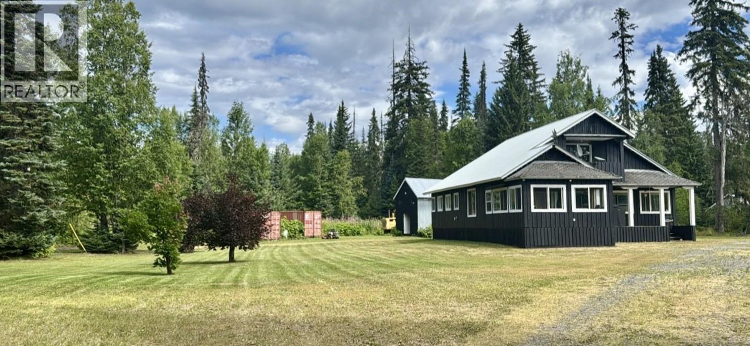 19 Tintina Road, Stewart, British Columbia  V0J 3S0 - Photo 4 - R3102713