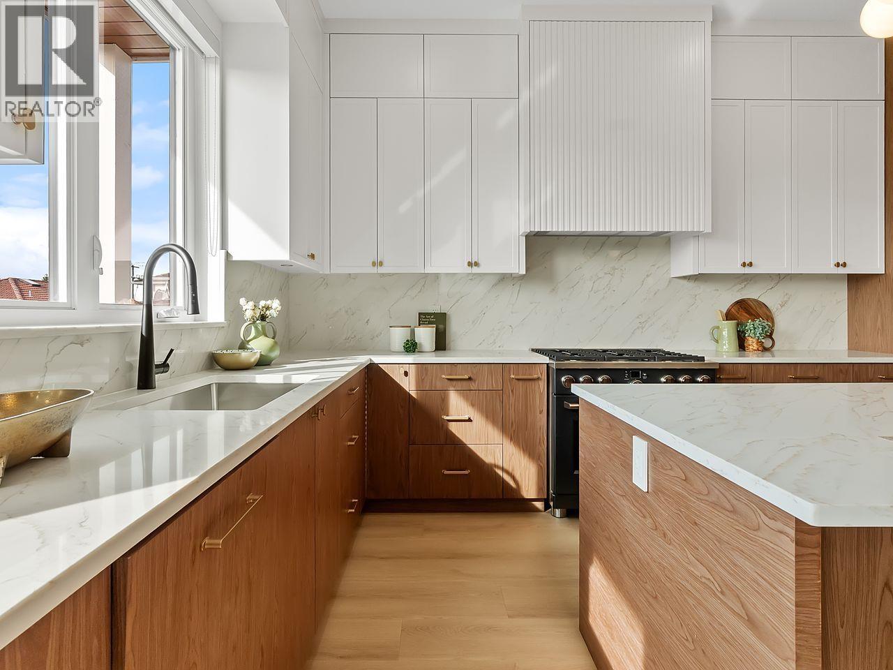 3 4432 Irmin Street, Burnaby, British Columbia  V5J 1X7 - Photo 13 - R3103129