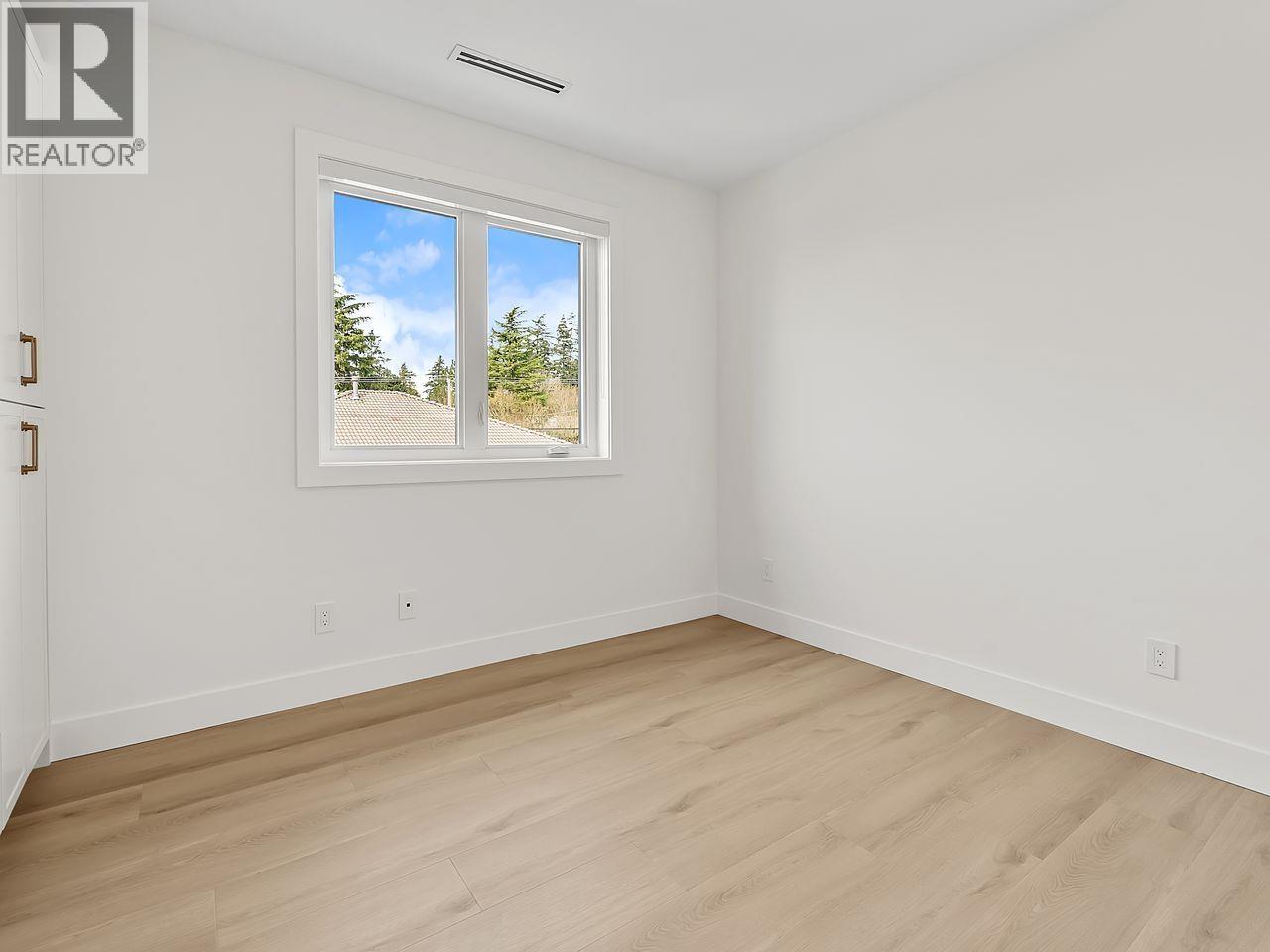 3 4432 Irmin Street, Burnaby, British Columbia  V5J 1X7 - Photo 34 - R3103129