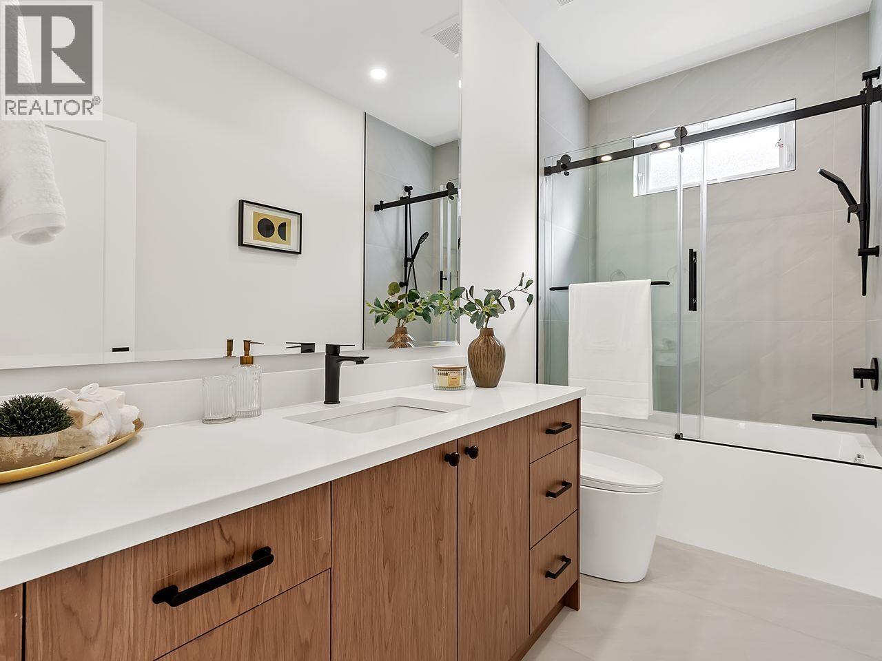 3 4432 Irmin Street, Burnaby, British Columbia  V5J 1X7 - Photo 37 - R3103129