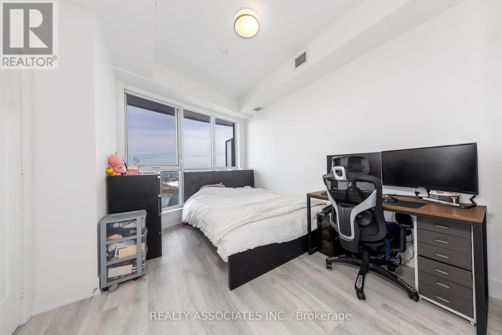 2817 - 585 Bloor Street E, Toronto, Ontario  M4W 0B3 - Photo 10 - C12921736