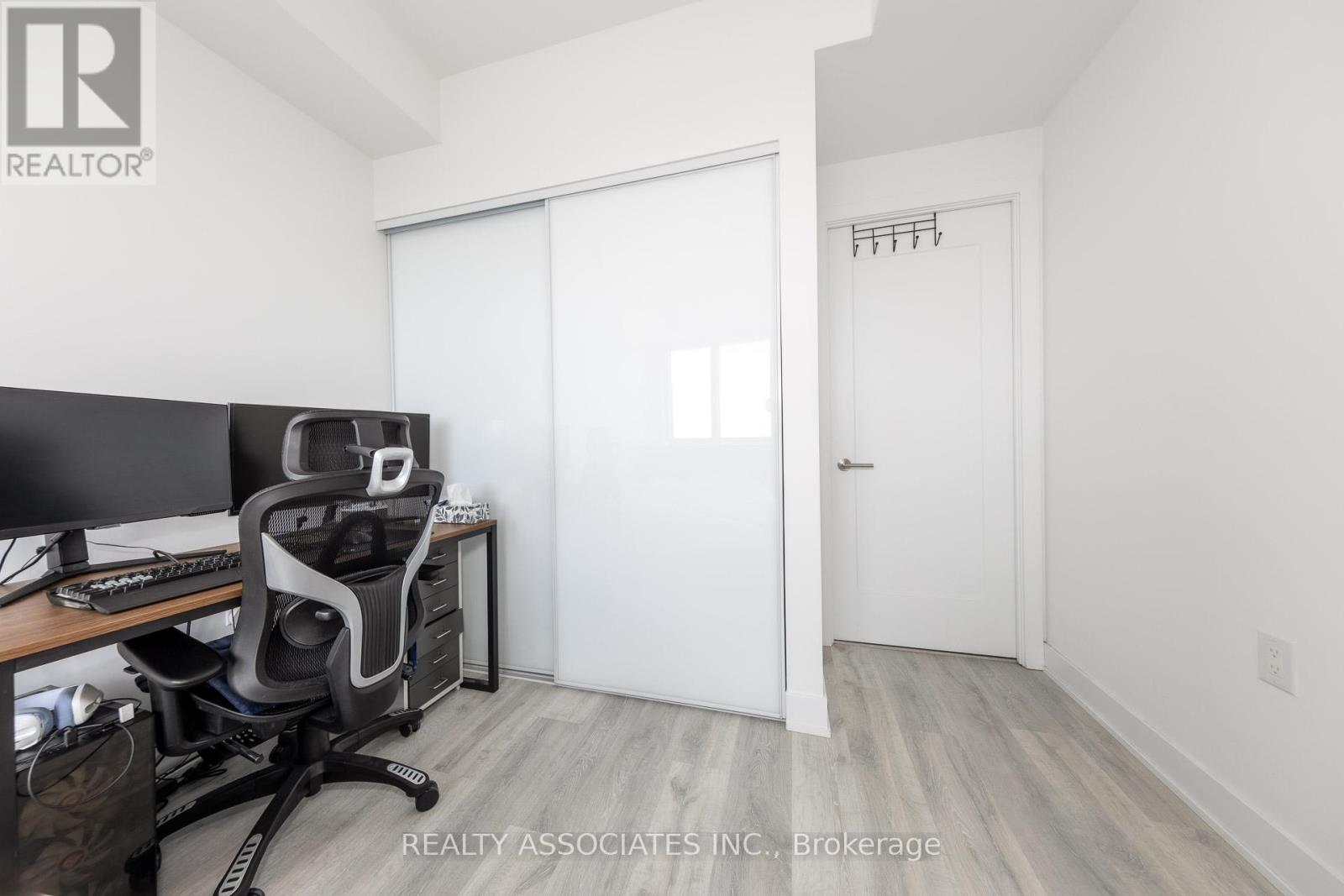 2817 - 585 Bloor Street E, Toronto, Ontario  M4W 0B3 - Photo 11 - C12921736