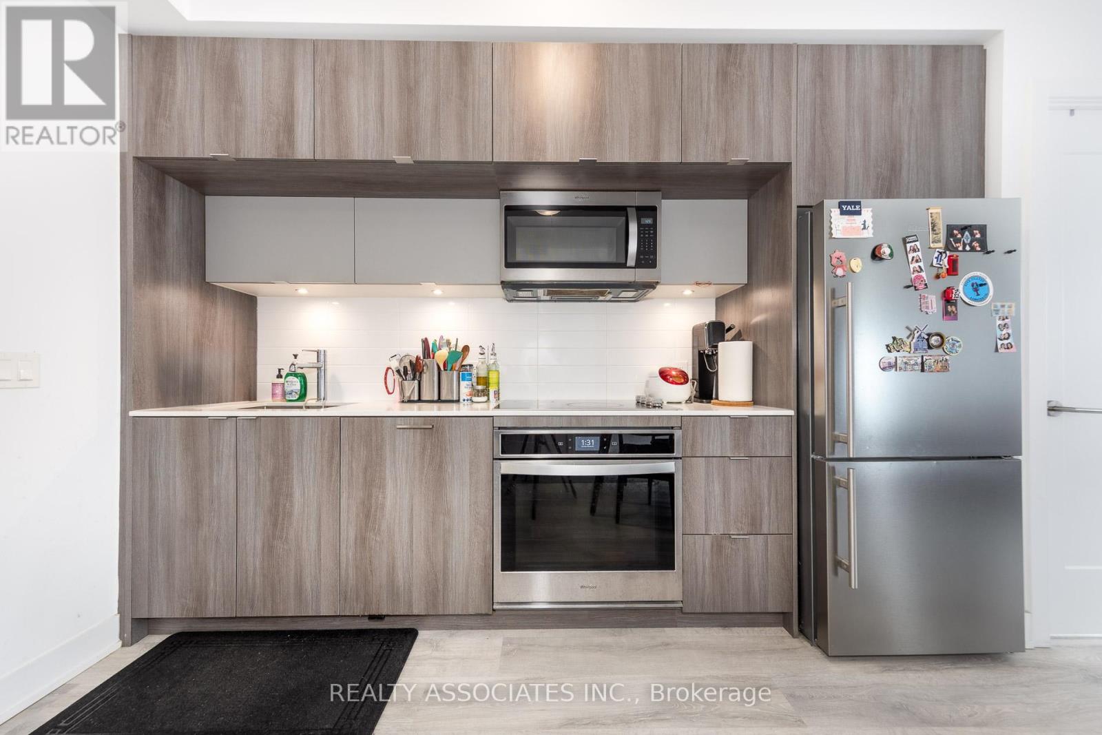 2817 - 585 Bloor Street E, Toronto, Ontario  M4W 0B3 - Photo 3 - C12921736