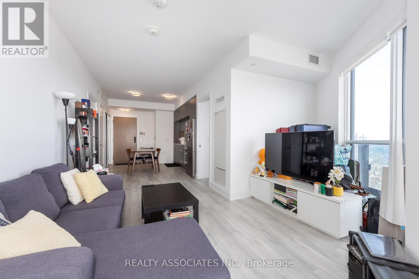2817 - 585 Bloor Street E, Toronto, Ontario  M4W 0B3 - Photo 6 - C12921736