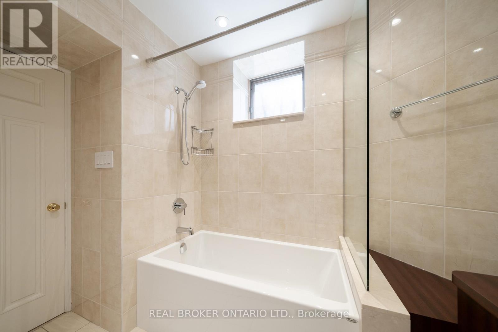 114 Heath Street W, Toronto, Ontario  M4V 1T6 - Photo 24 - C12921782