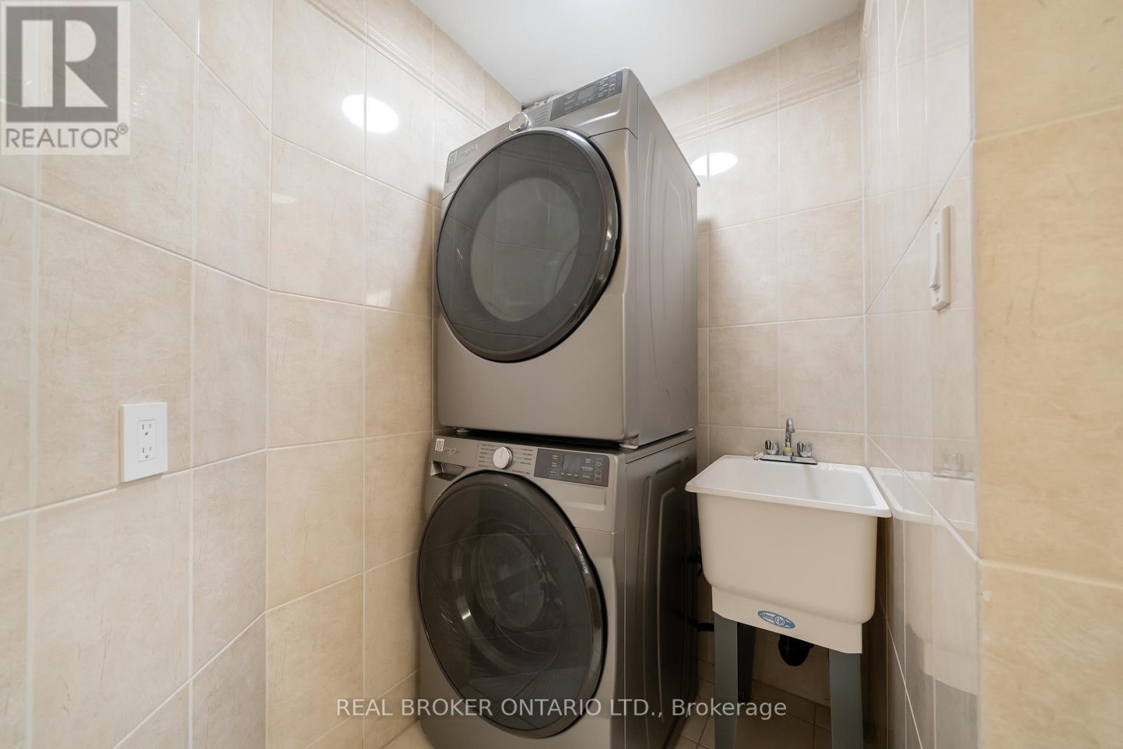 114 Heath Street W, Toronto, Ontario  M4V 1T6 - Photo 26 - C12921782