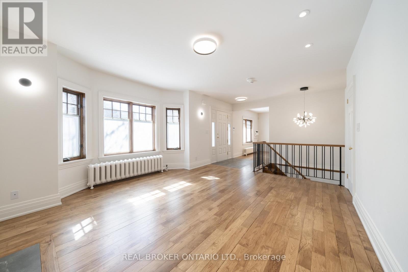 114 Heath Street W, Toronto, Ontario  M4V 1T6 - Photo 4 - C12921782