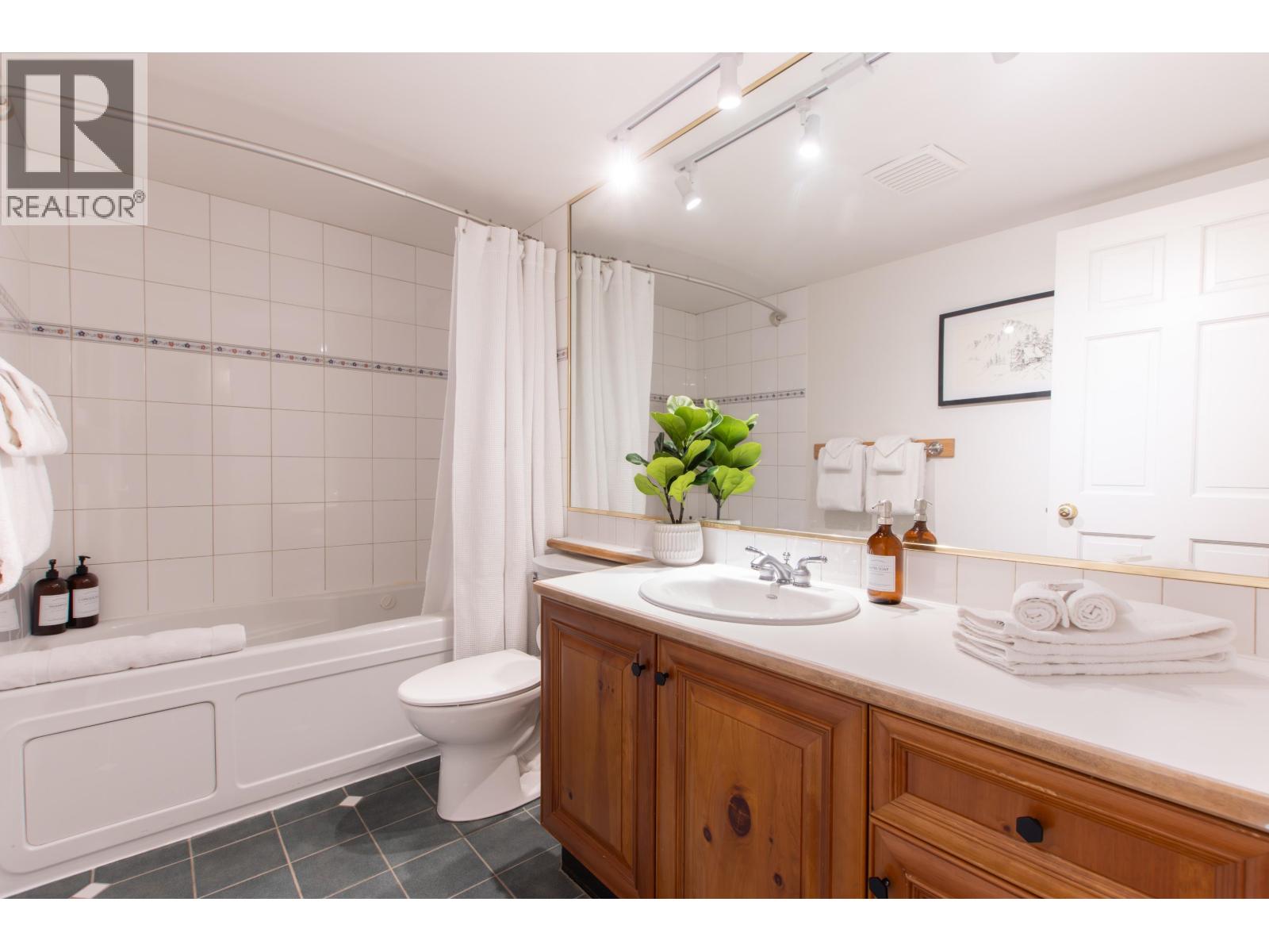 7 4890 Painted Cliff Road, Whistler, British Columbia V8E 1C9 - Photo 13 - R3074650