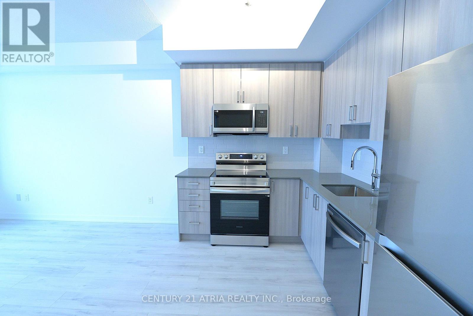 2411 - 1435 Celebration Drive, Pickering, Ontario  L1W 0C4 - Photo 7 - E12921718