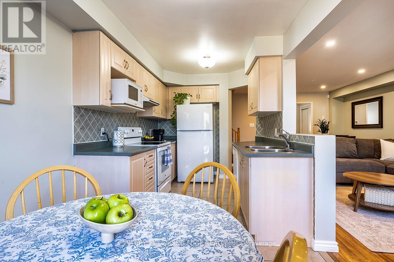 10 Oglevie Drive, Whitby, Ontario  L1R 2Y4 - Photo 17 - E12921784