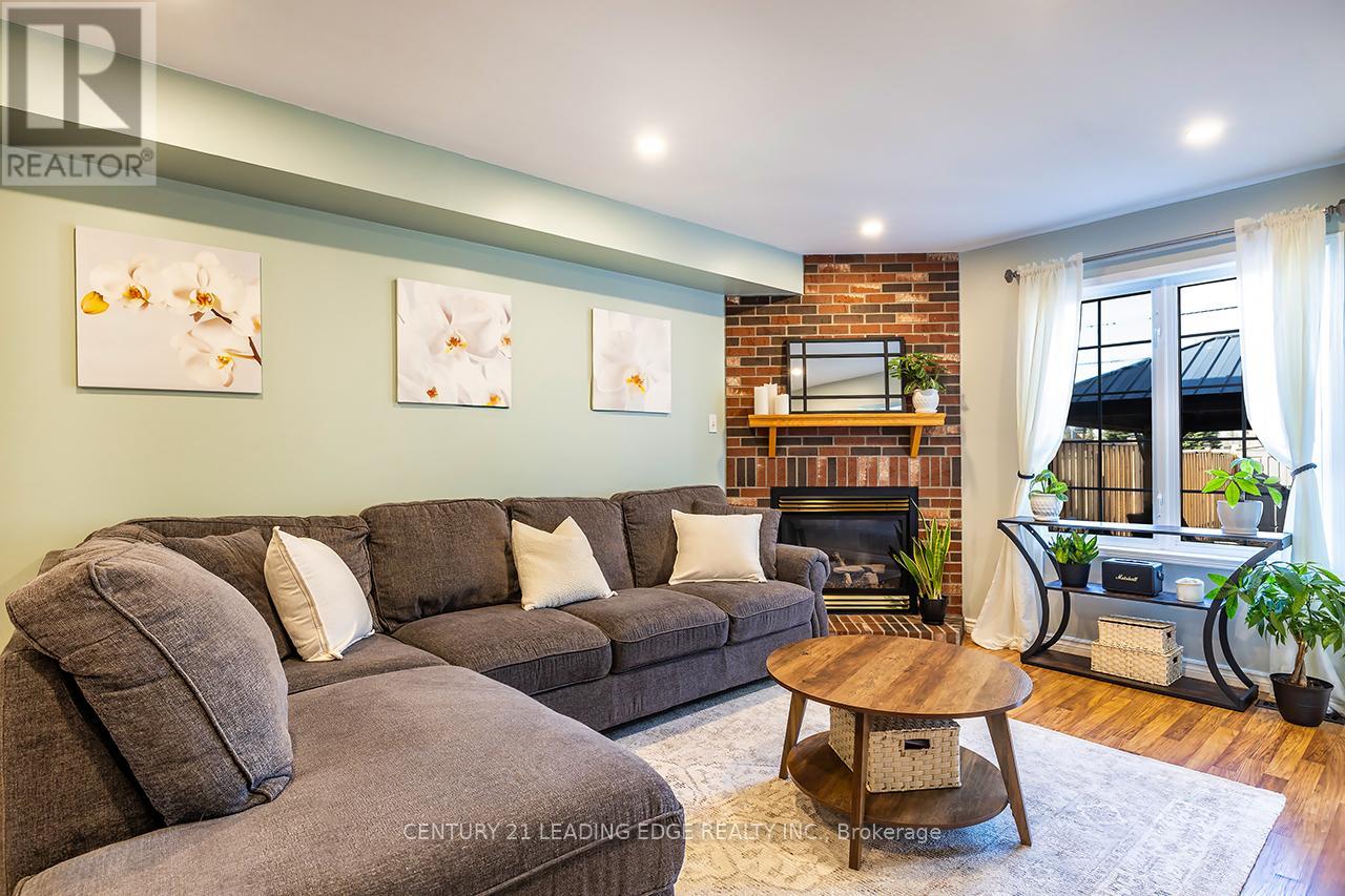 10 Oglevie Drive, Whitby, Ontario  L1R 2Y4 - Photo 9 - E12921784