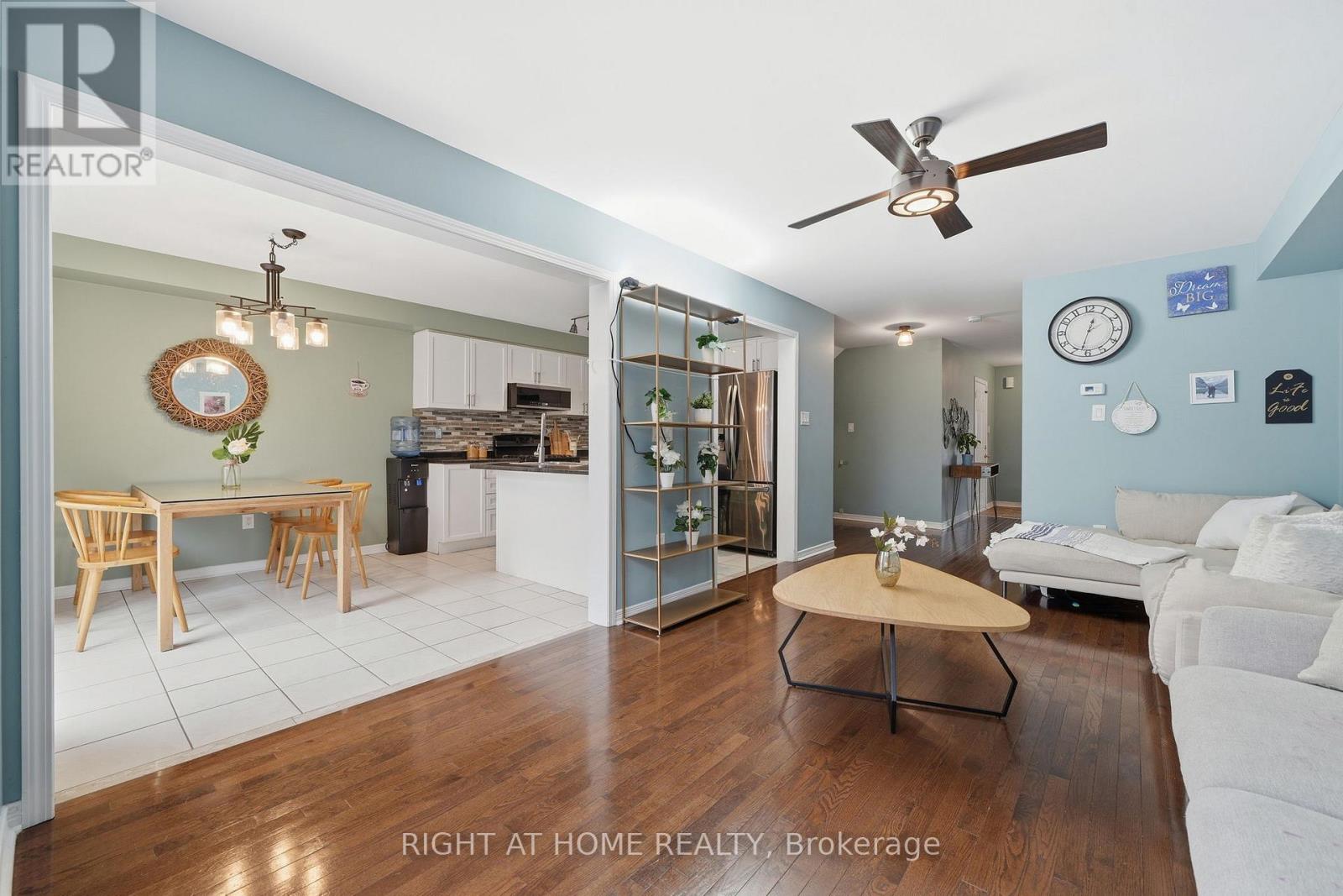 1209 Mary Lou Street, Innisfil, Ontario  L9S 0C2 - Photo 14 - N12921746