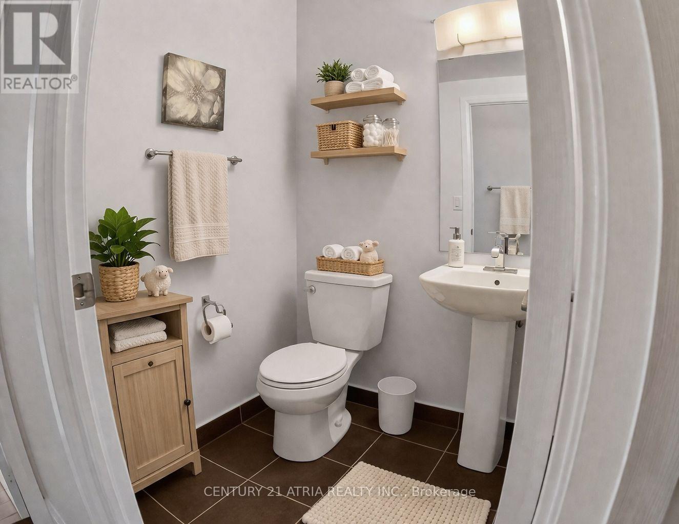 Ph09 - 7165 Yonge Street, Markham, Ontario  L3T 0C5 - Photo 5 - N12921754