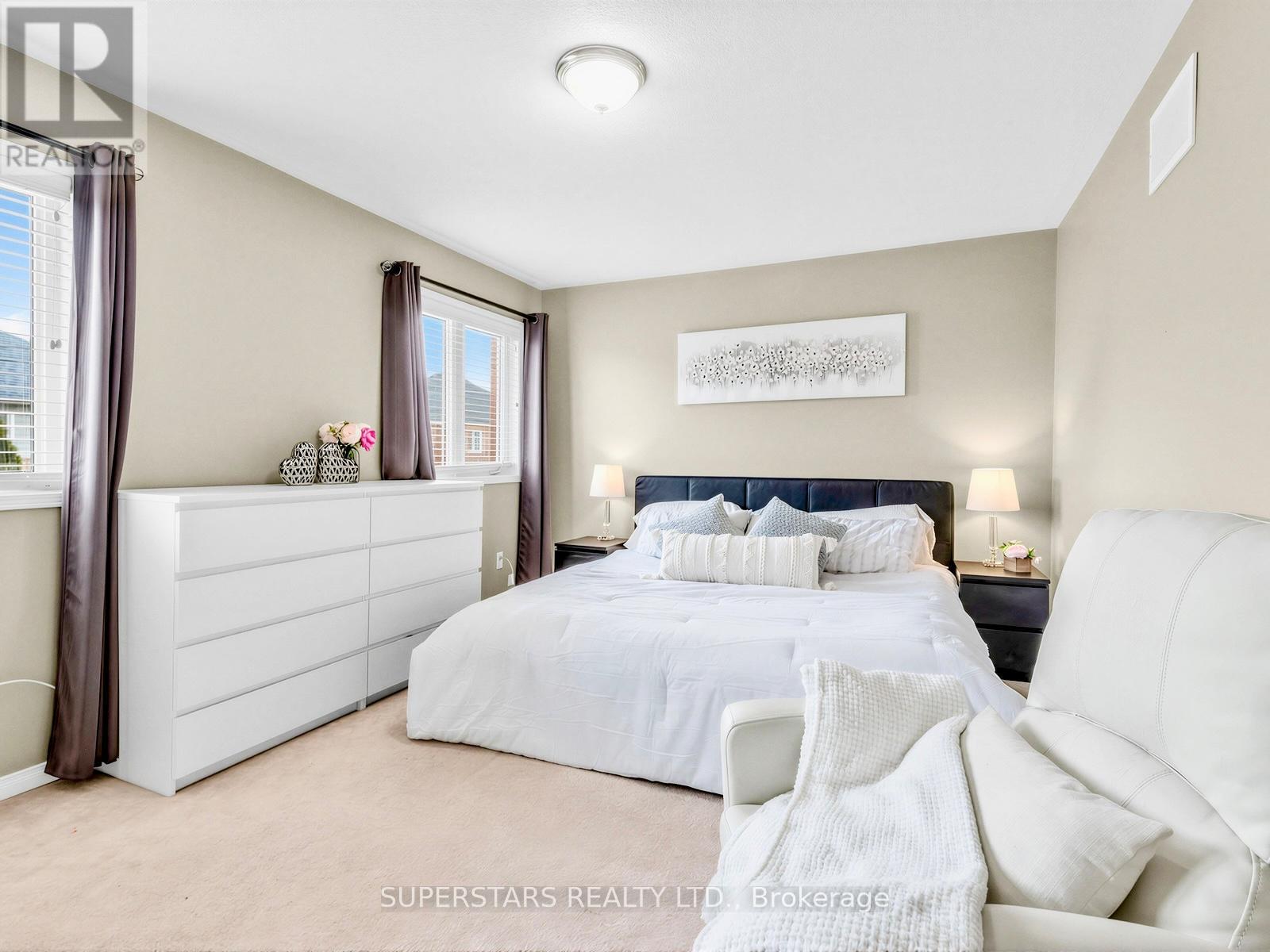 7 Wilcliff Court, Markham, Ontario  L6E 2E5 - Photo 18 - N12921758