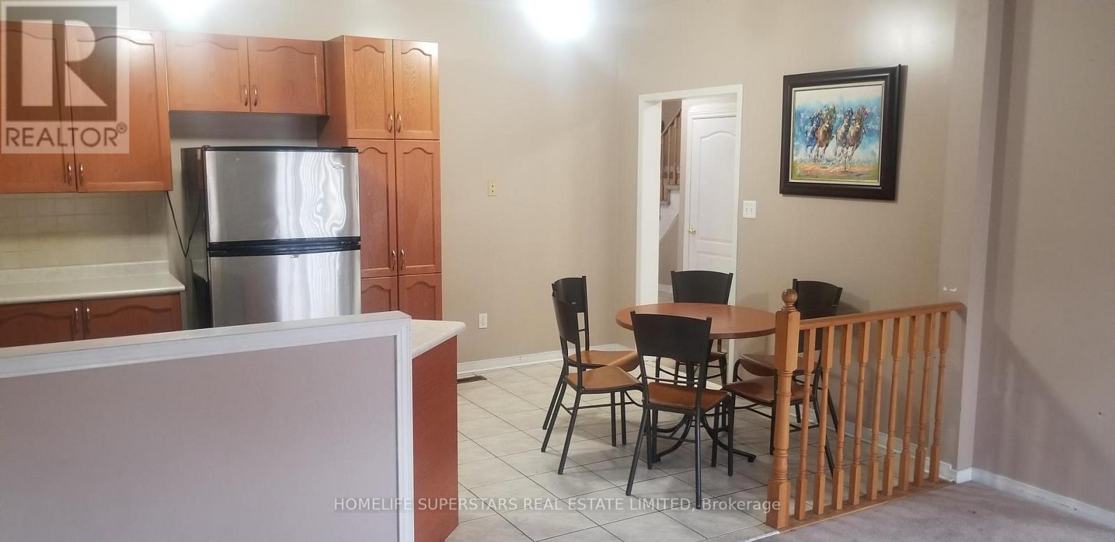 13 Grover(Main & 2nd Floor) Road, Brampton, Ontario  L6Y 5R4 - Photo 33 - W12918922