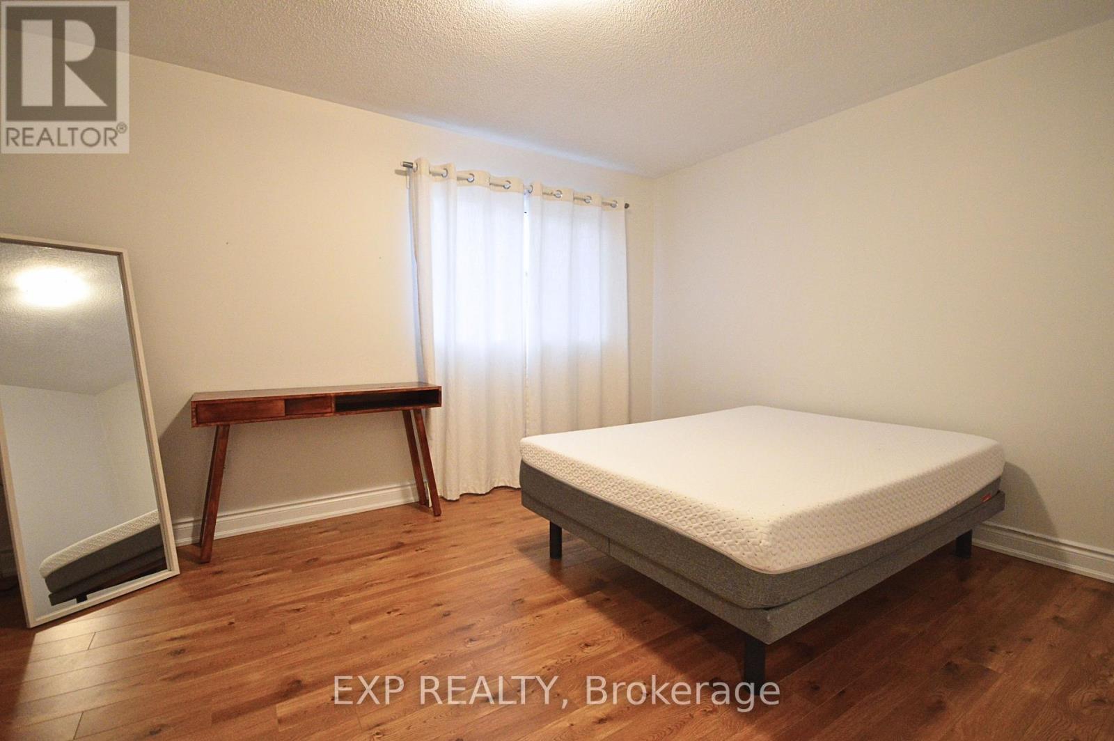 75 - 1292 Sherwood Mills Boulevard, Mississauga, Ontario  L5V 2G8 - Photo 10 - W12920702