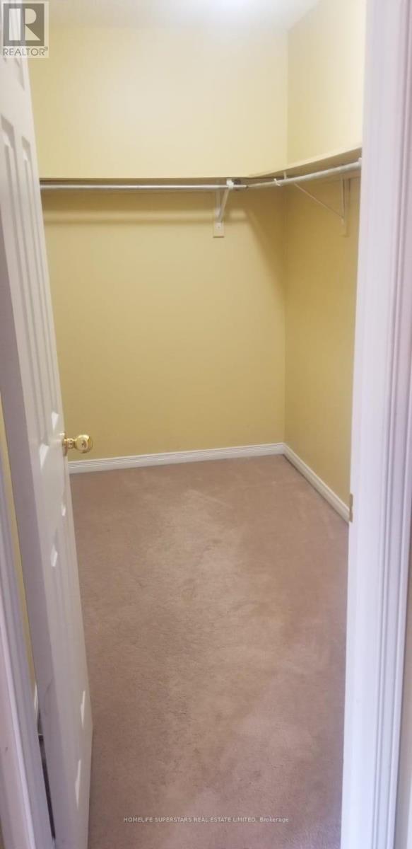 13 Grover(Main & 2nd Floor) Road, Brampton, Ontario  L6Y 5R4 - Photo 9 - W12918922