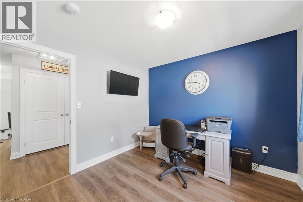 8 Myrtle Street, Fonthill, Ontario  L0S 1E6 - Photo 30 - 40815211