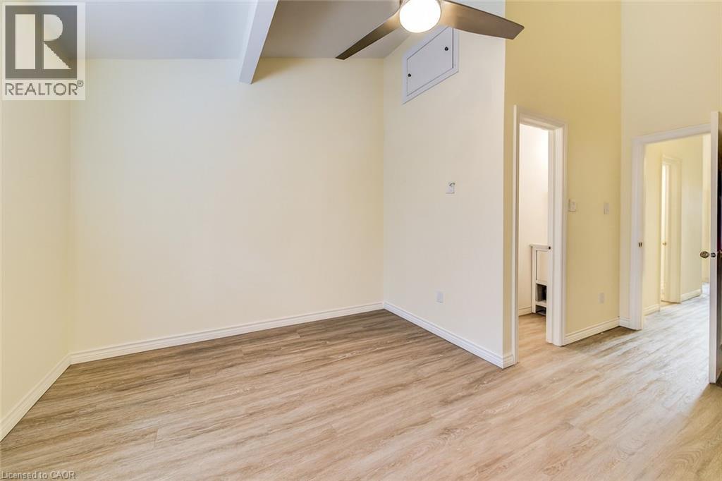 284 Westcourt Place, Waterloo, Ontario  N2L 2R7 - Photo 12 - 40815140