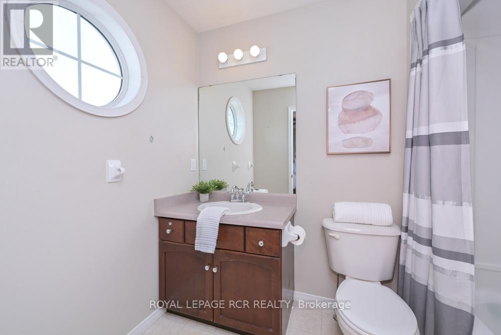 83 Glengarry Road, Orangeville, Ontario  L9W 5E2 - Photo 16 - W12921732