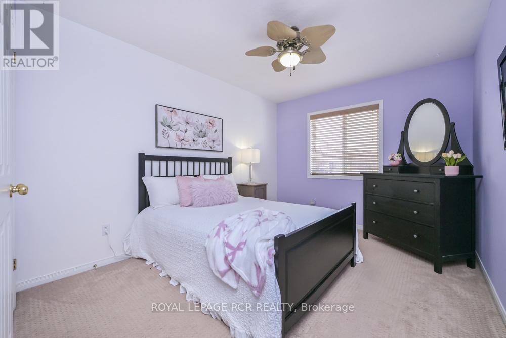 83 Glengarry Road, Orangeville, Ontario  L9W 5E2 - Photo 17 - W12921732