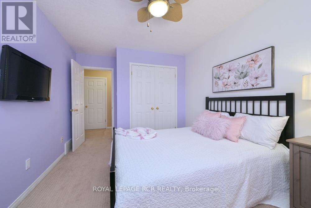 83 Glengarry Road, Orangeville, Ontario  L9W 5E2 - Photo 18 - W12921732