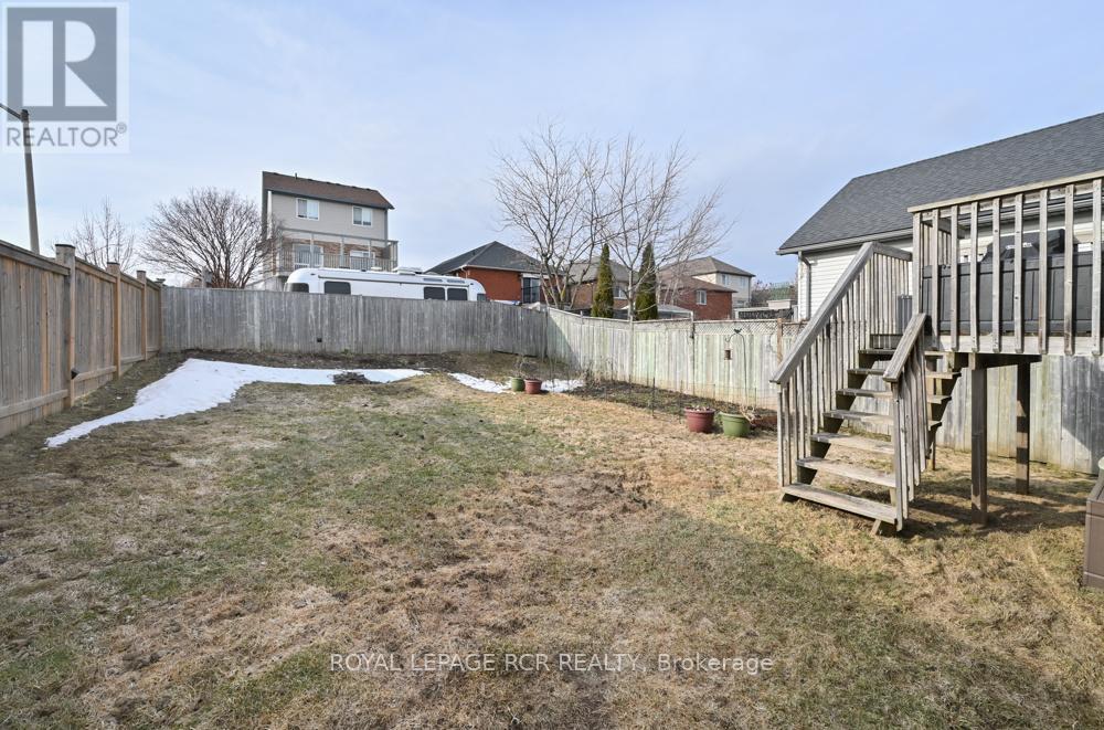 83 Glengarry Road, Orangeville, Ontario  L9W 5E2 - Photo 29 - W12921732