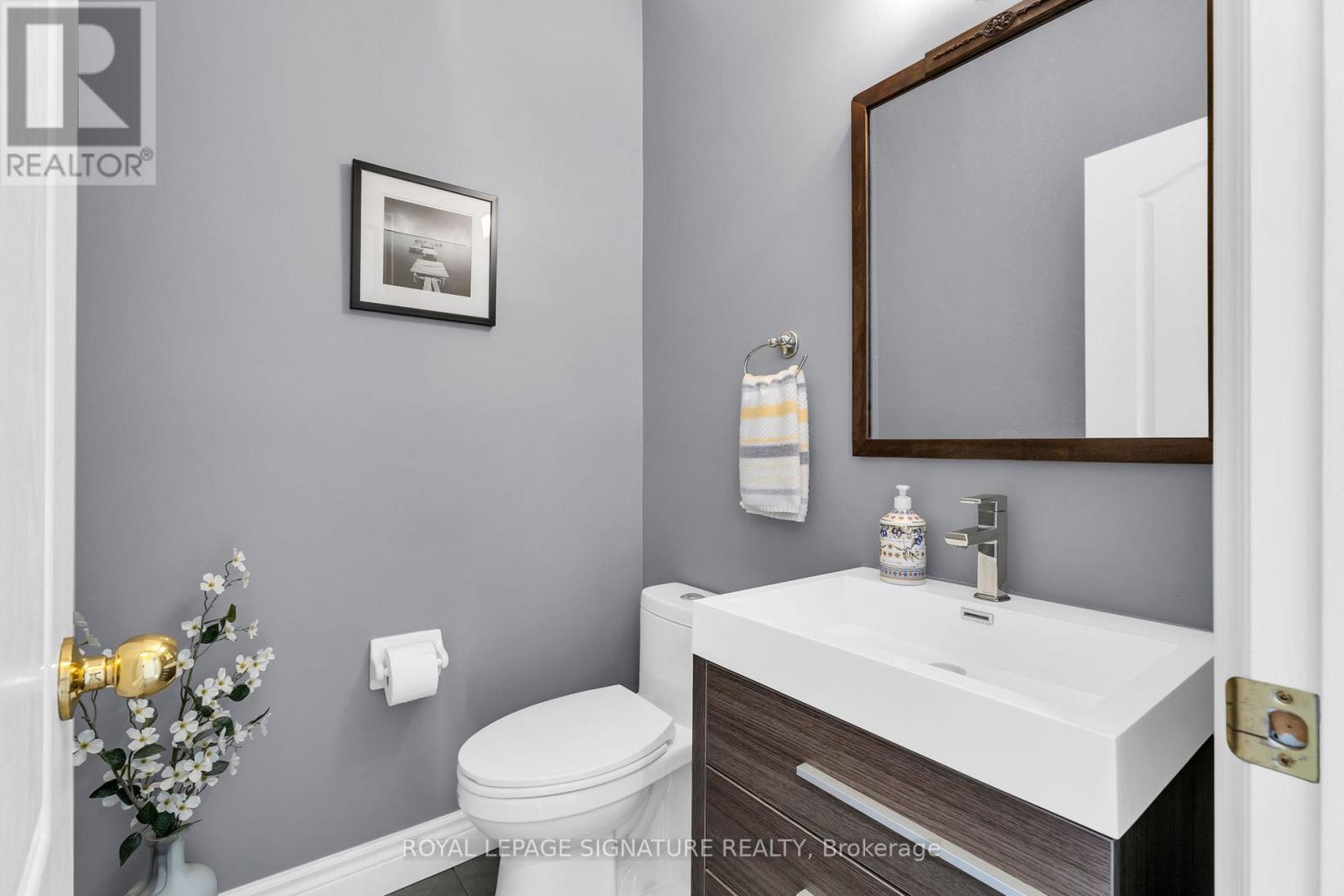 21 Bushberry Road, Brampton, Ontario  L7A 1K4 - Photo 12 - W12921740