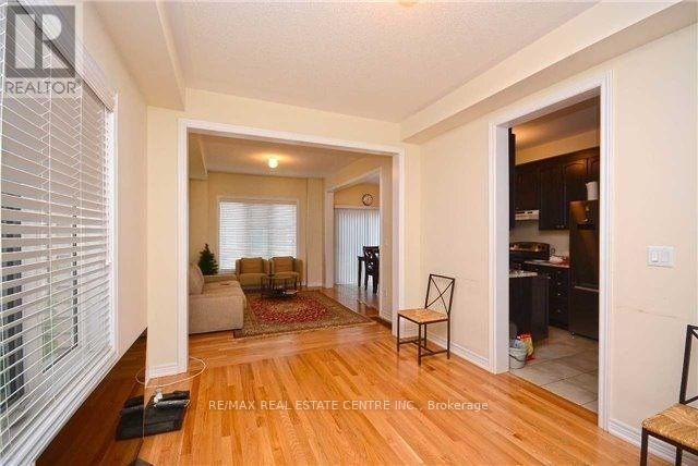 64 Yardley Crescent S, Brampton, Ontario  L6X 5L7 - Photo 2 - W12921744