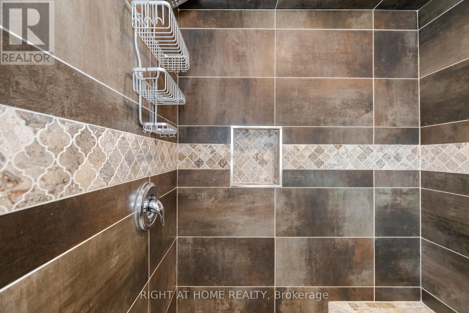 14 Duffel Crescent, Halton Hills, Ontario  L7G 0H7 - Photo 24 - W12921748