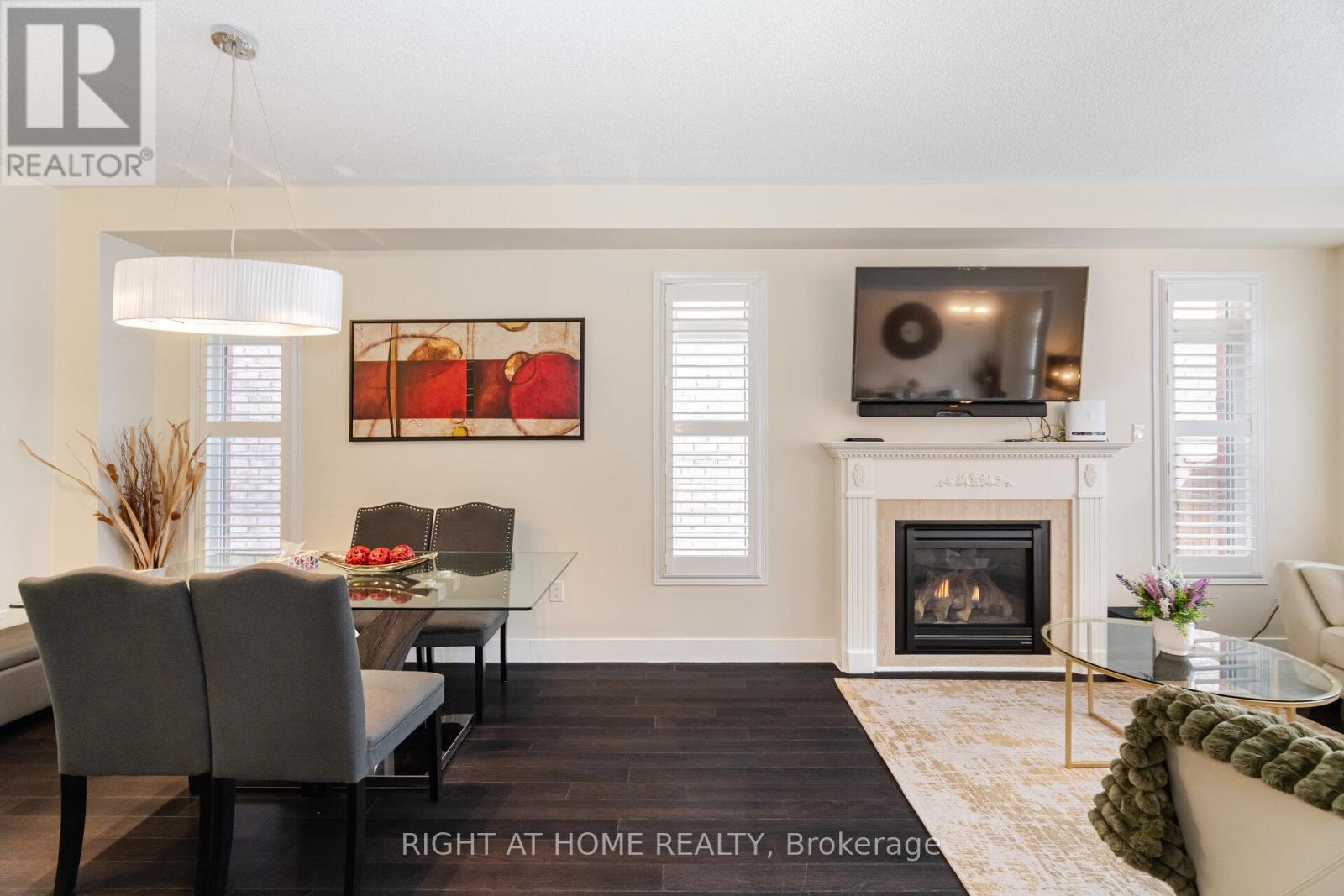 14 Duffel Crescent, Halton Hills, Ontario  L7G 0H7 - Photo 7 - W12921748