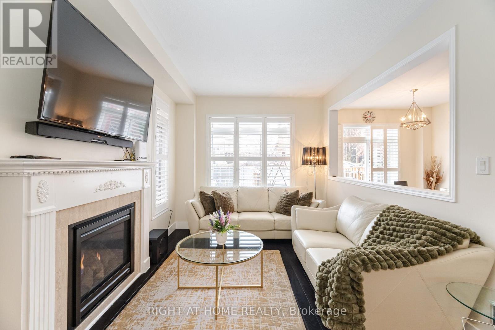 14 Duffel Crescent, Halton Hills, Ontario  L7G 0H7 - Photo 8 - W12921748