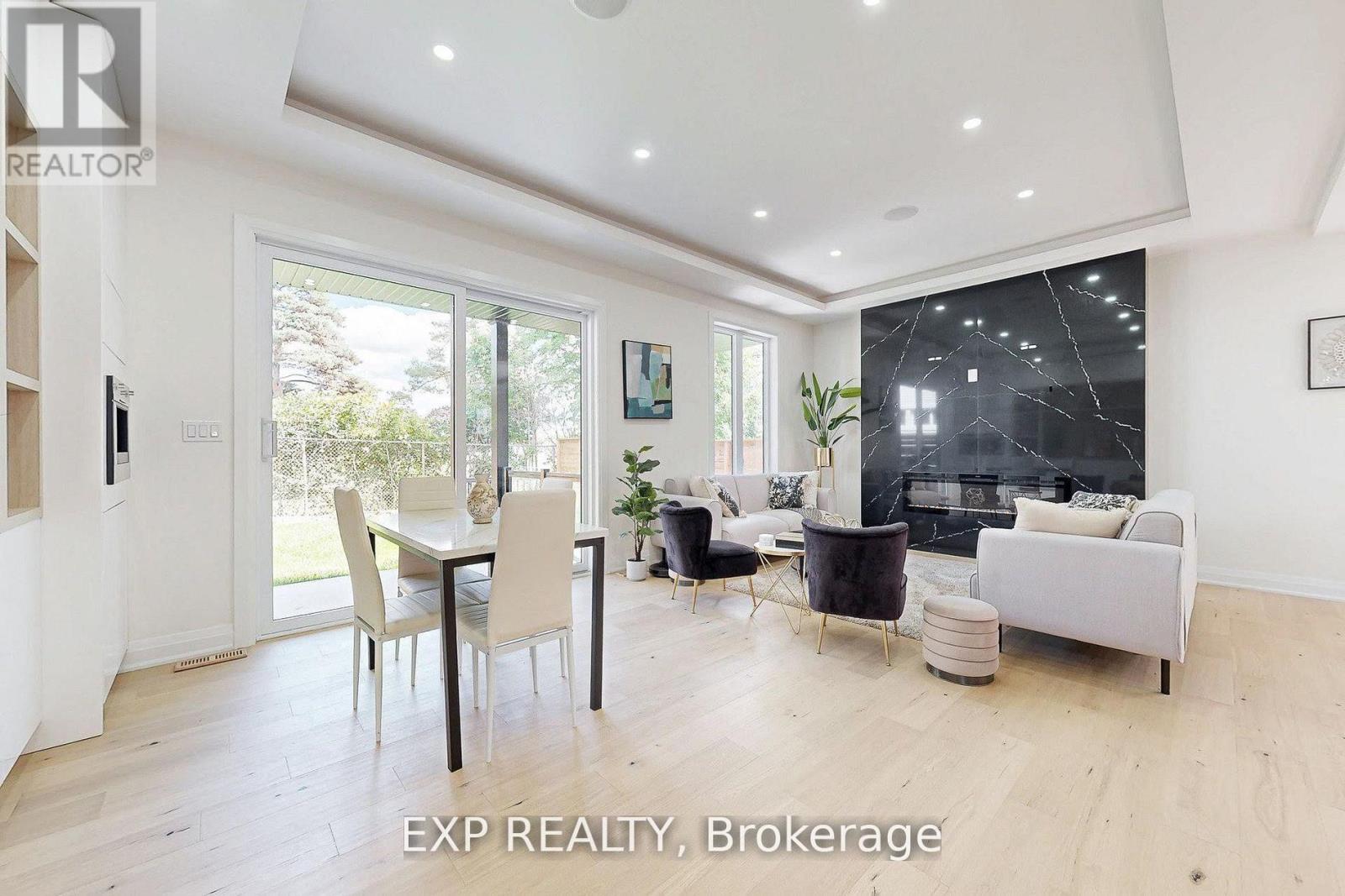 768 Montbeck Crescent, Mississauga, Ontario  L5G 1P3 - Photo 13 - W12921794