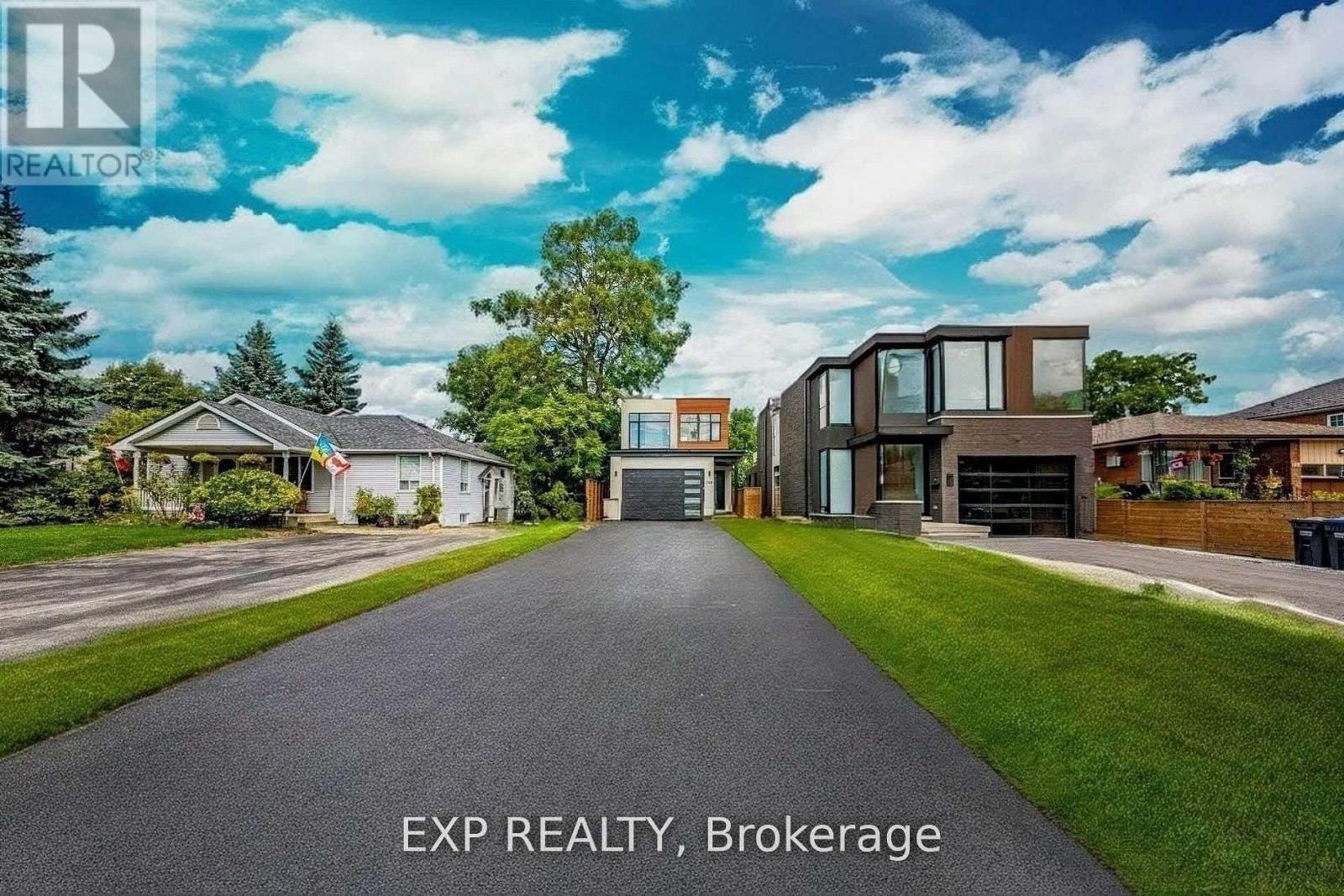 768 Montbeck Crescent, Mississauga, Ontario  L5G 1P3 - Photo 47 - W12921794