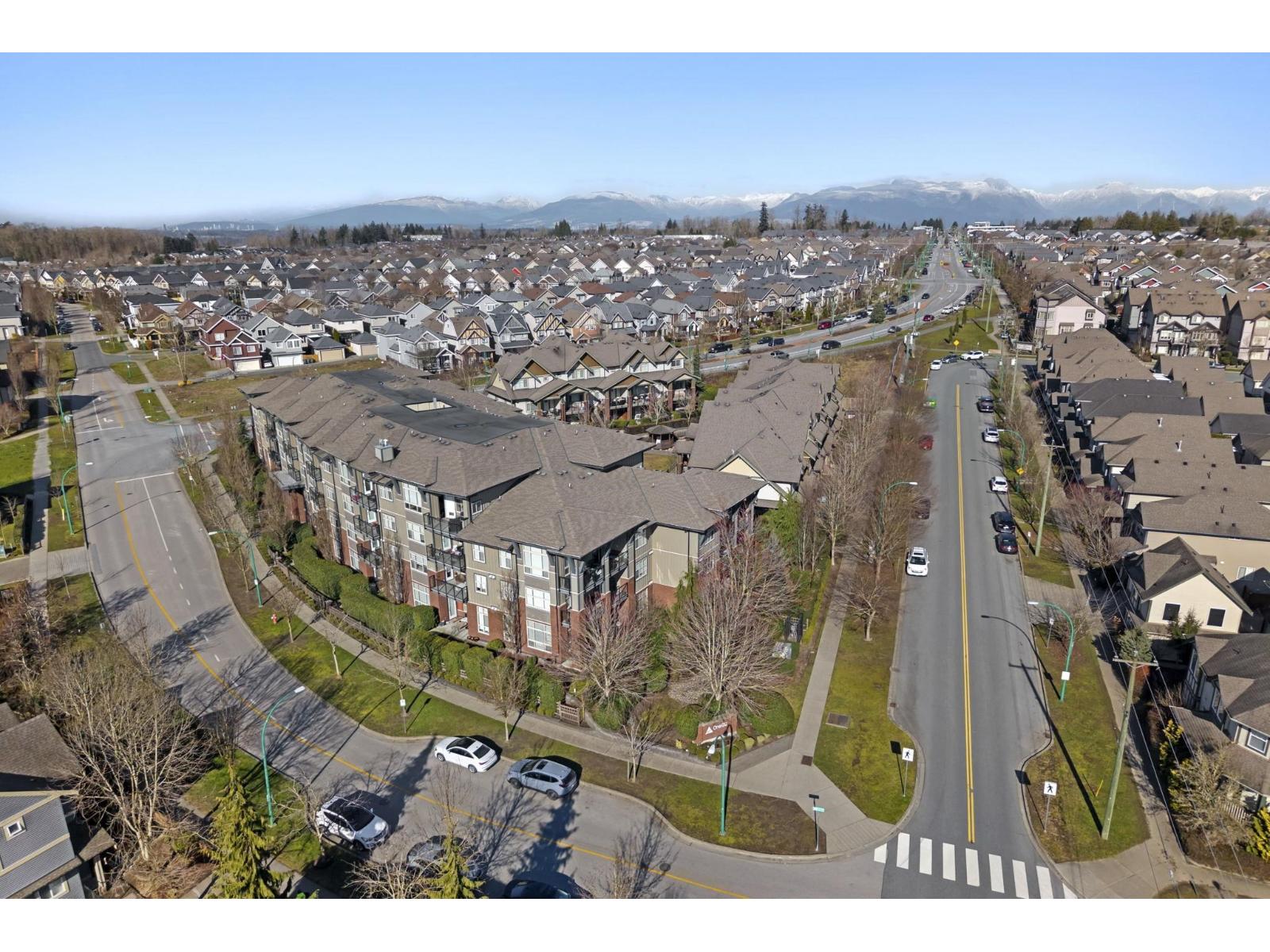 201 19201 66a Avenue, Surrey, British Columbia V4N 6N7 - Photo 33 - R3103280