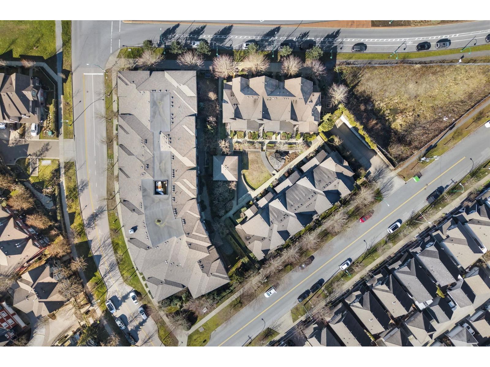 201 19201 66a Avenue, Surrey, British Columbia V4N 6N7 - Photo 39 - R3103280