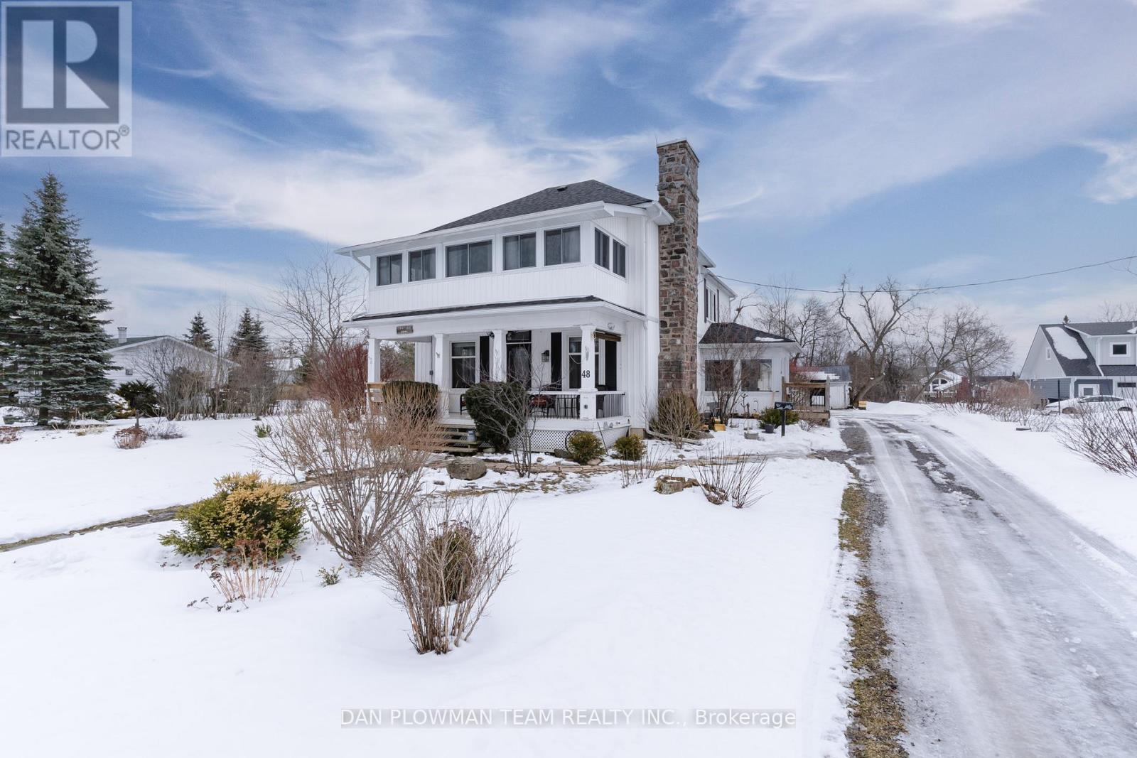 48 DUNN STREET, Kawartha Lakes, Ontario