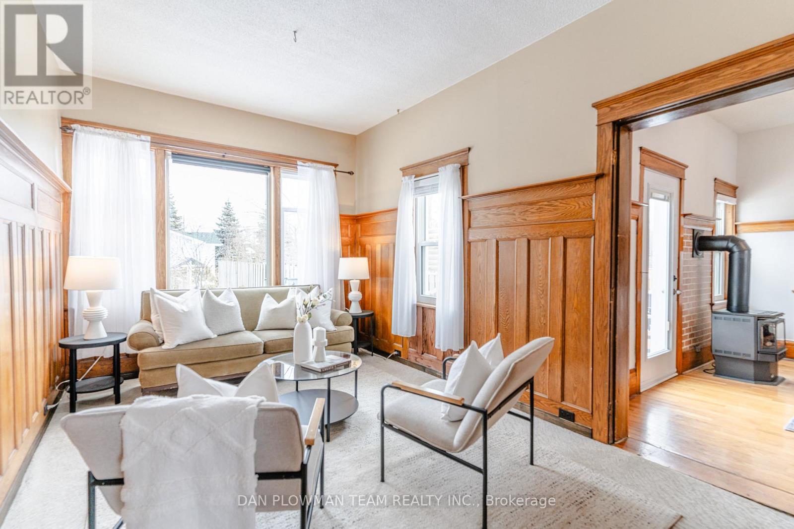 48 Dunn Street, Kawartha Lakes, Ontario  K0M 1A0 - Photo 11 - X12921704