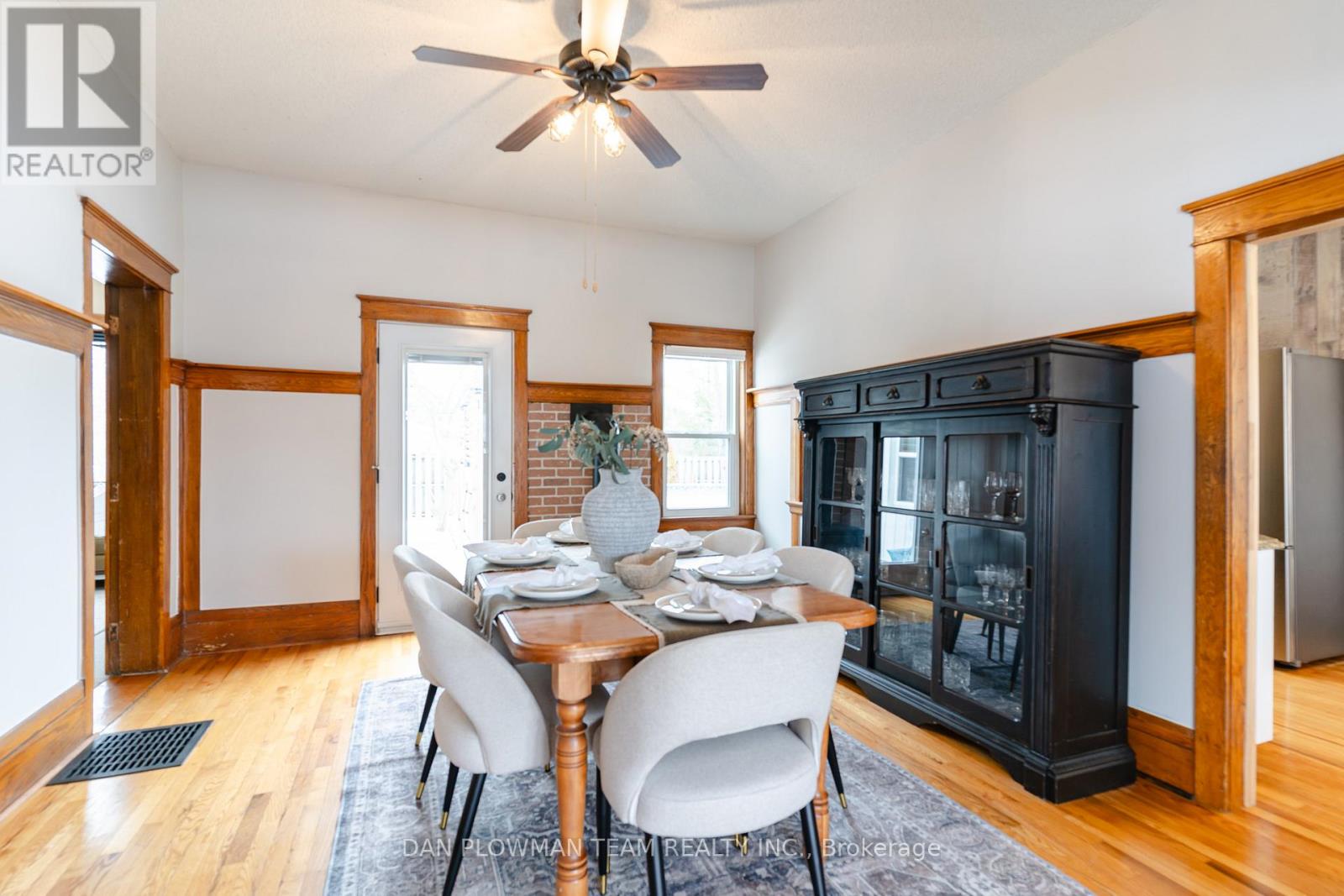 48 Dunn Street, Kawartha Lakes, Ontario  K0M 1A0 - Photo 13 - X12921704