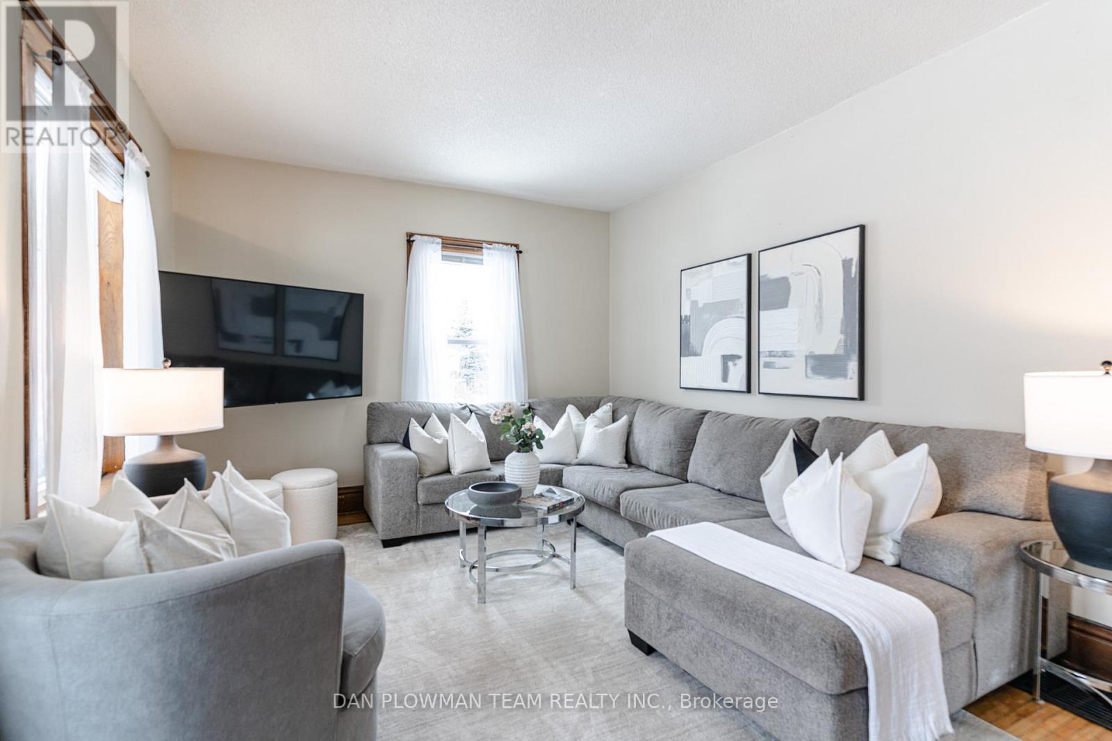 48 Dunn Street, Kawartha Lakes, Ontario  K0M 1A0 - Photo 7 - X12921704