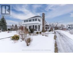 48 DUNN STREET, Kawartha Lakes, Ontario