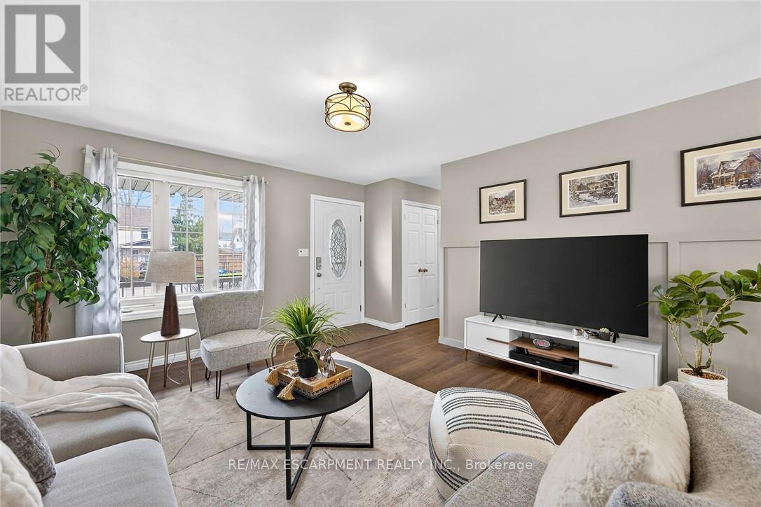 408 Church Street, Haldimand, Ontario  N1A 2N8 - Photo 5 - X12921752