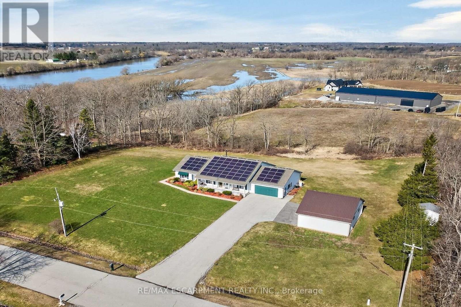 2 FOXLOW CRESCENT, Haldimand, Ontario