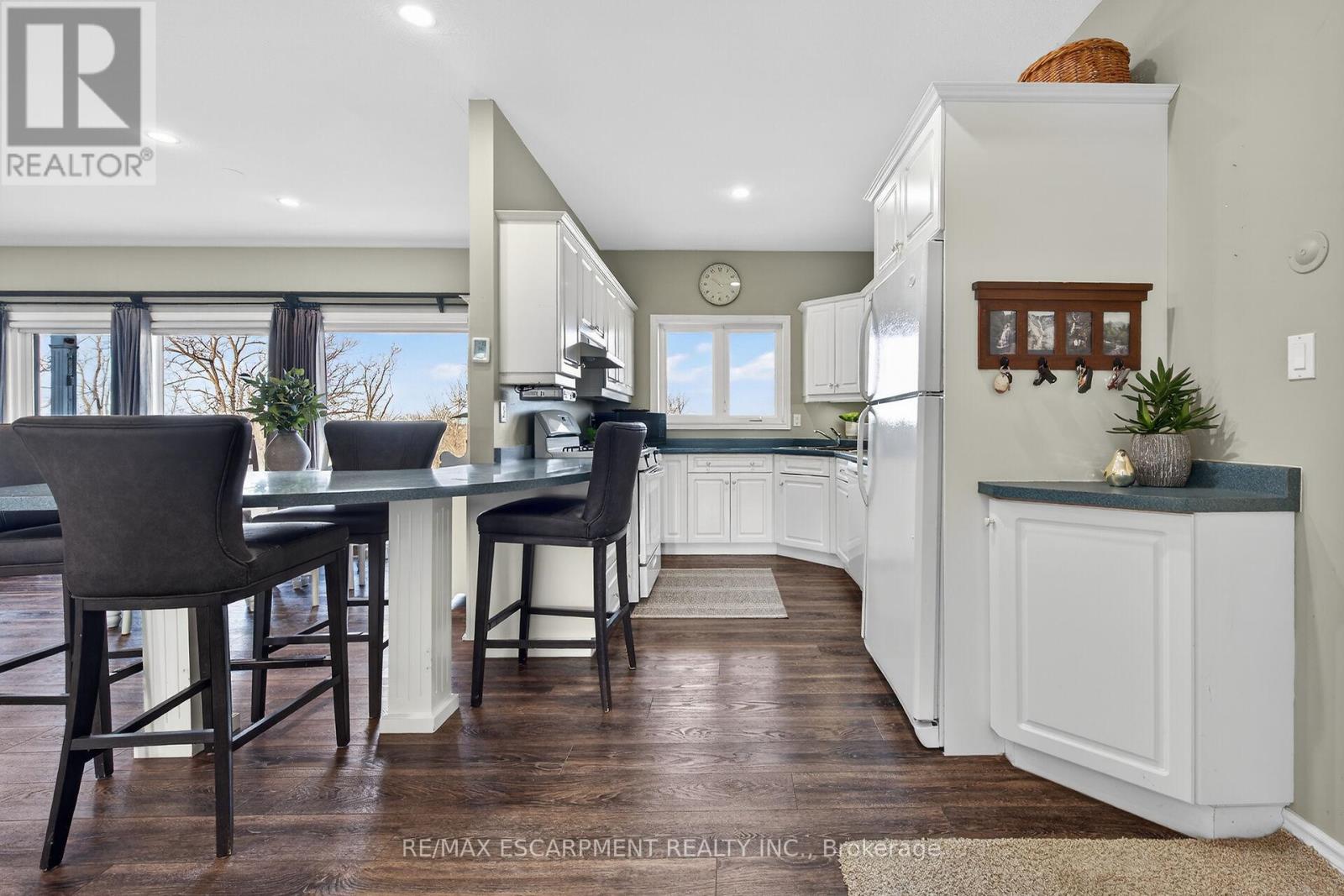 2 Foxlow Crescent, Haldimand, Ontario  N0A 1E0 - Photo 11 - X12921762