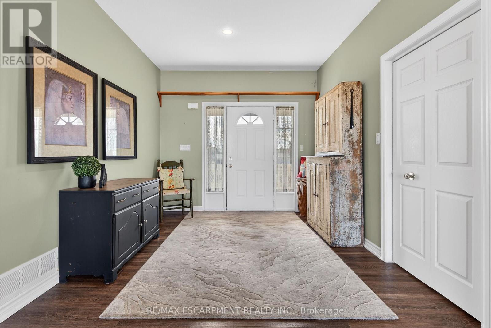 2 Foxlow Crescent, Haldimand, Ontario  N0A 1E0 - Photo 20 - X12921762