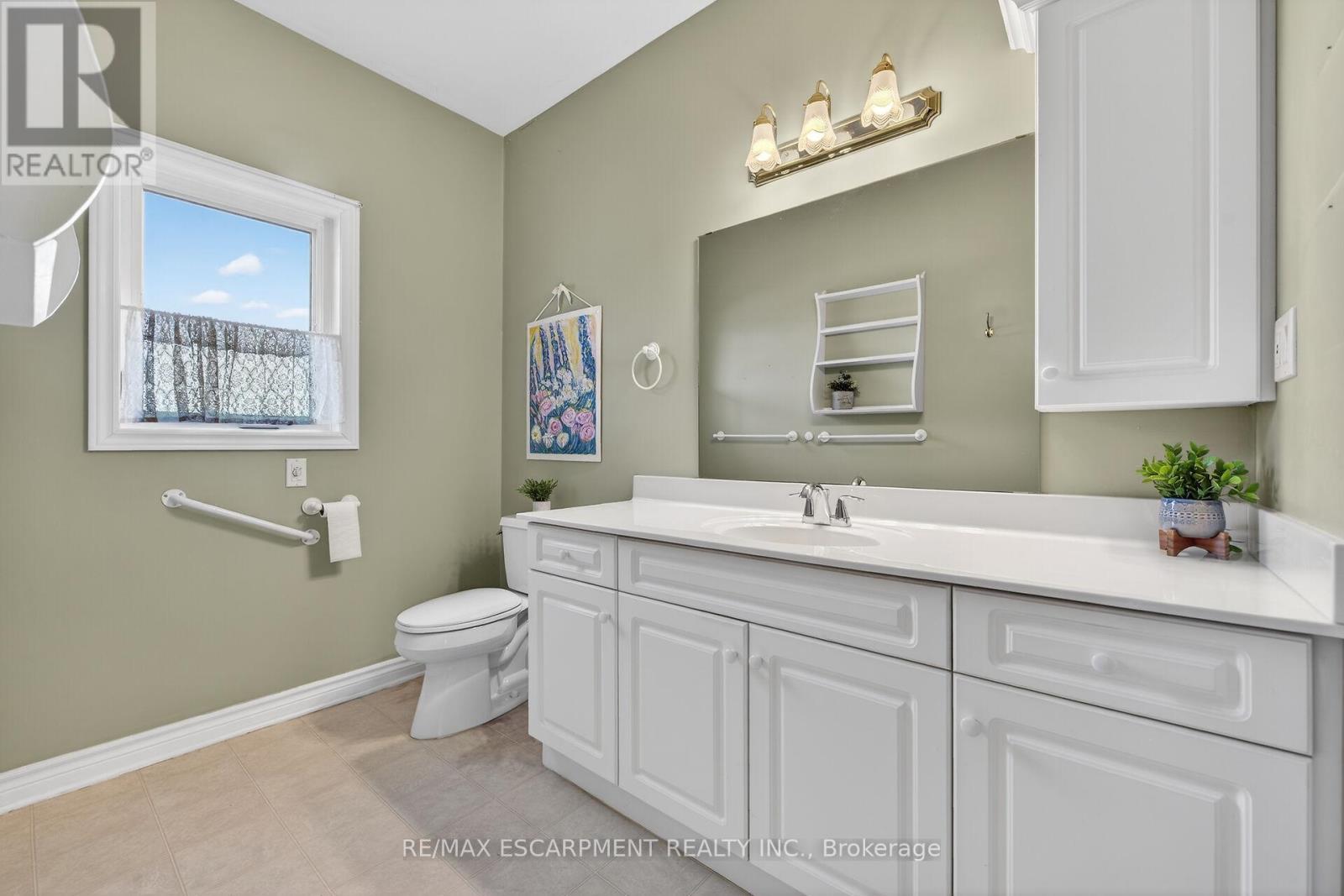 2 Foxlow Crescent, Haldimand, Ontario  N0A 1E0 - Photo 28 - X12921762