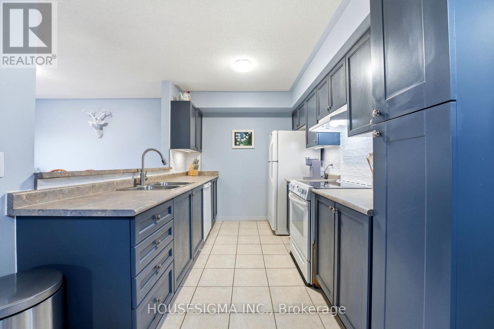 C - 123 Whitlaw Way, Brant, Ontario  N3L 4C9 - Photo 11 - X12921786