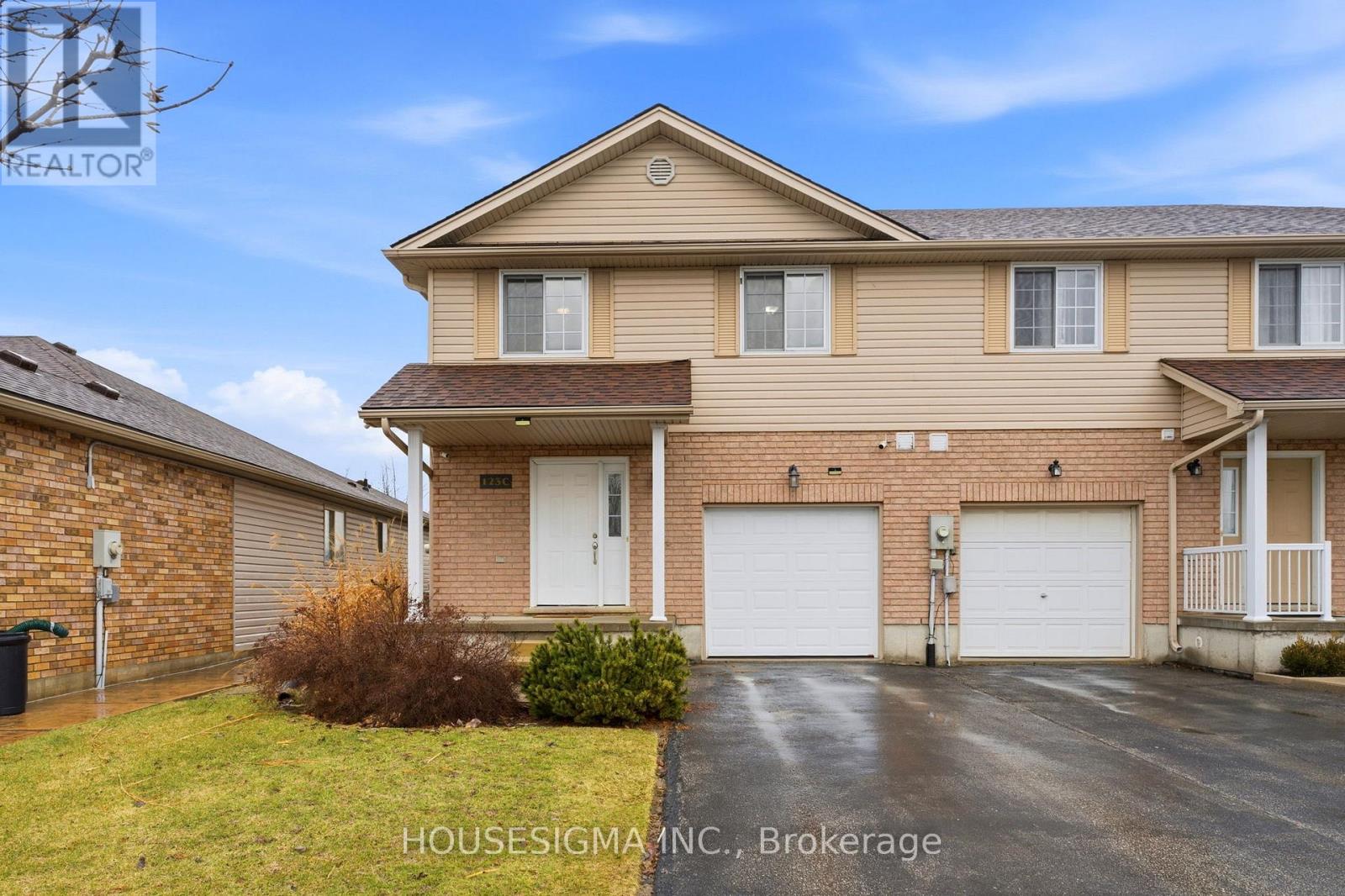 C - 123 Whitlaw Way, Brant, Ontario  N3L 4C9 - Photo 2 - X12921786